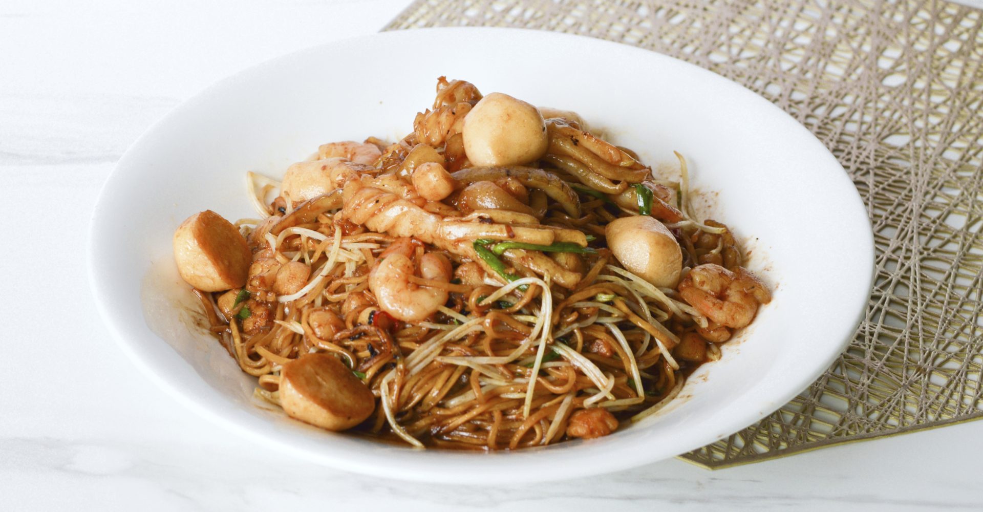 Efu noodles with seafood in XO sauce
