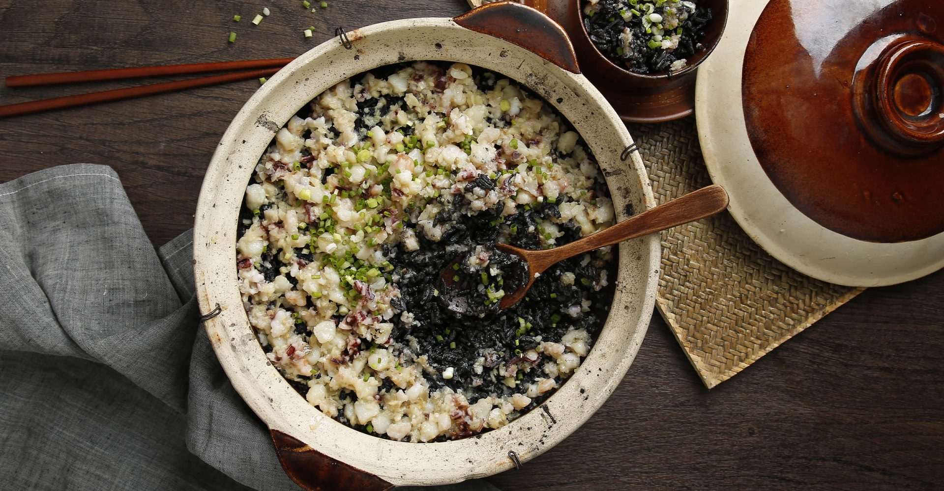 Xiu Rice - Baked black ink rice with seafood